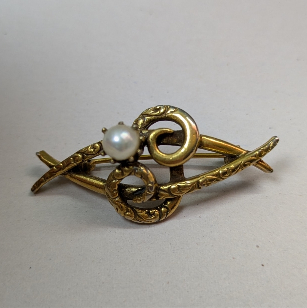Antique Victorian Rolled Gold Pearl Pin or Brooch